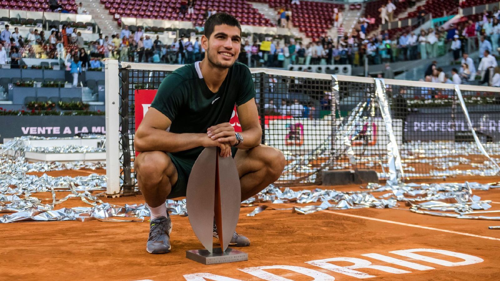 Алькараз побеждает всех, Джокович бьёт рекорд Тура, Александрова совершает прорыв. Главные события минувшей недели — Новости тенниса на GoTennis.ru