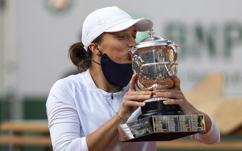 Сегодня день рождения у Иги Свёнтек! — Новости тенниса на GoTennis.ru